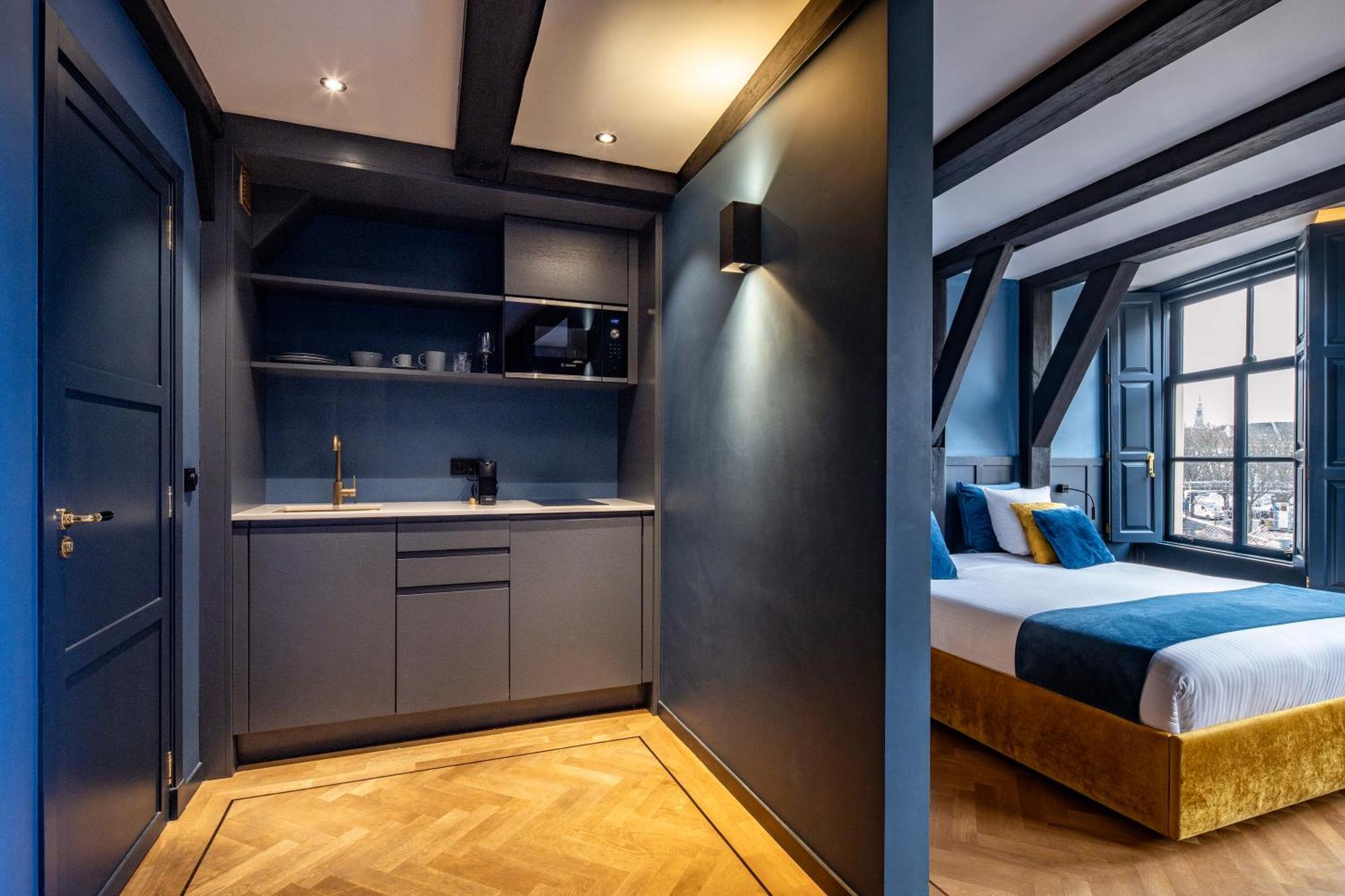 Cty Books Hotel เลเดน ห้อง รูปภาพ